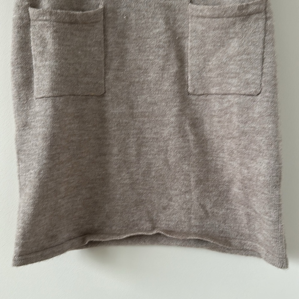 Women's Knitted Solid Sweater Dress V Neck Sleeveless Short with Pockets Brown - Picture 10 of 12